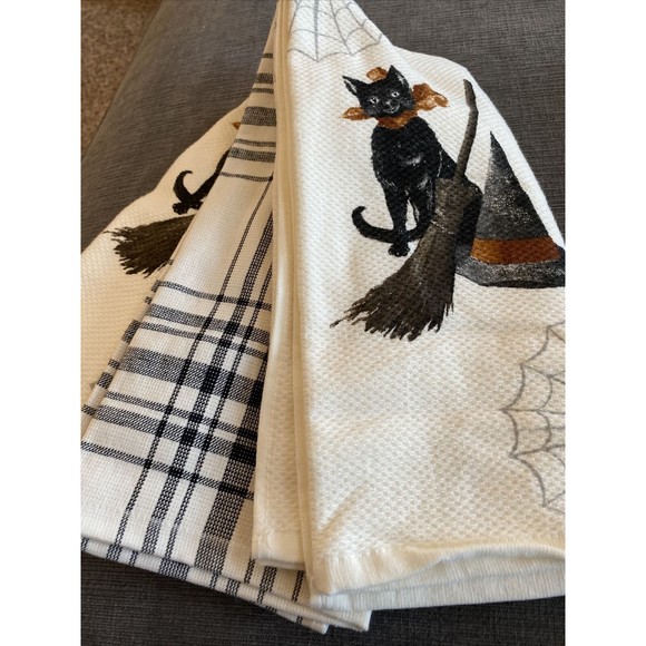 NWT Storehouse Seasonal Ghost Halloween Set 3 Kitchen Towels Black Cat Broom - Picture 1 of 5